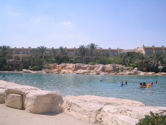 شواطئ العين السخنة الصحية 