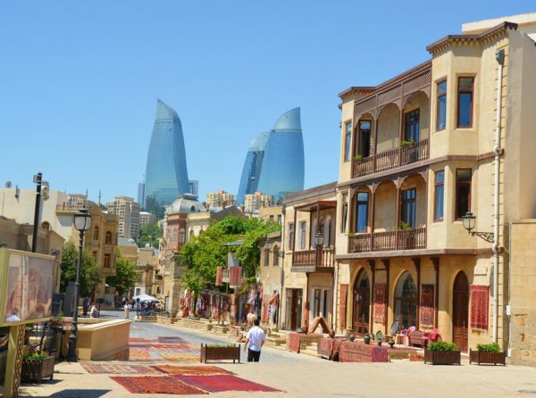 المدينة القديمة في باكو