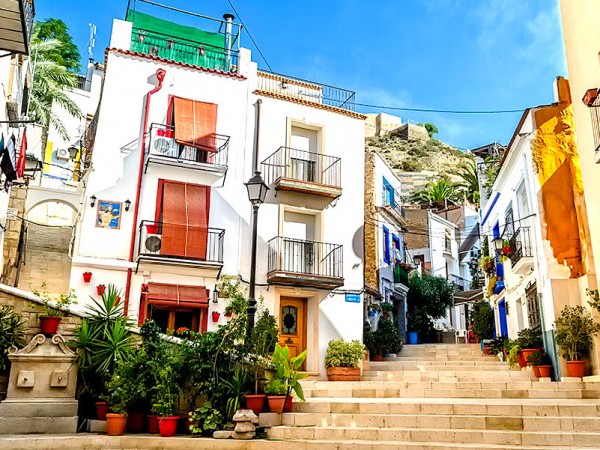 The Barrio Santa Cruz