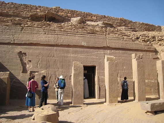 مدخل لمشاهة قبة الهواء